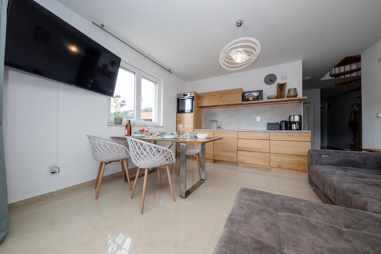 Palit 497/D, Apartment F מראה חיצוני תמונה