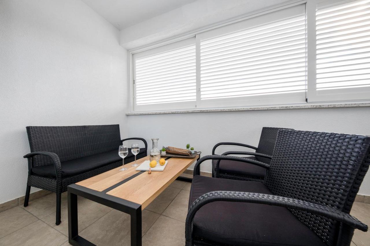 Palit 497/D, Apartment F מראה חיצוני תמונה
